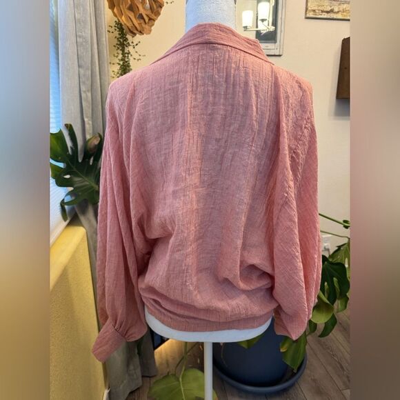 Salmon Front Tie Semi Sheer Jupee Shirt Size L - Picture 2 of 9